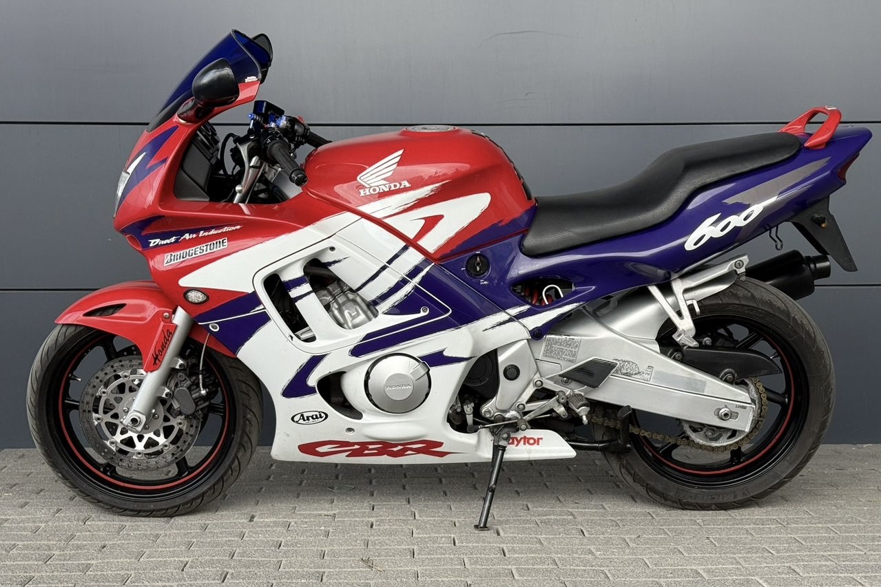 Honda CBR 600F3 — фото 4