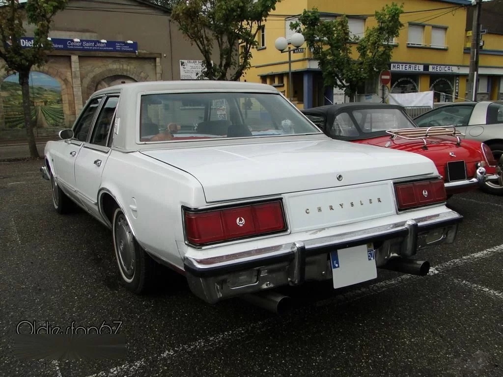 Chrysler LeBaron 5.2 AT — фото 2