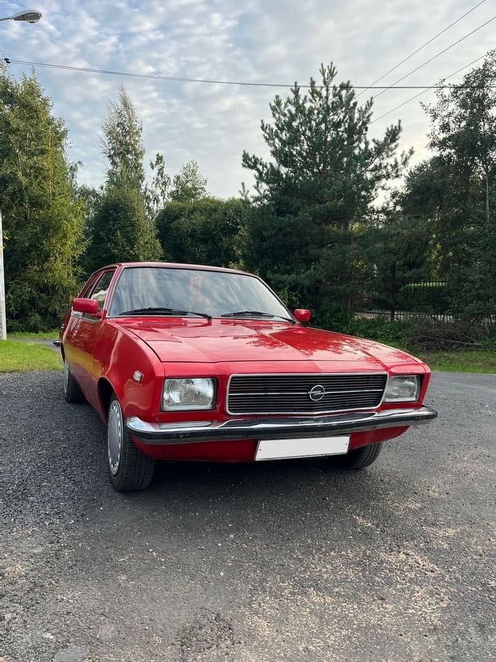 Opel Rekord 1.9 MT