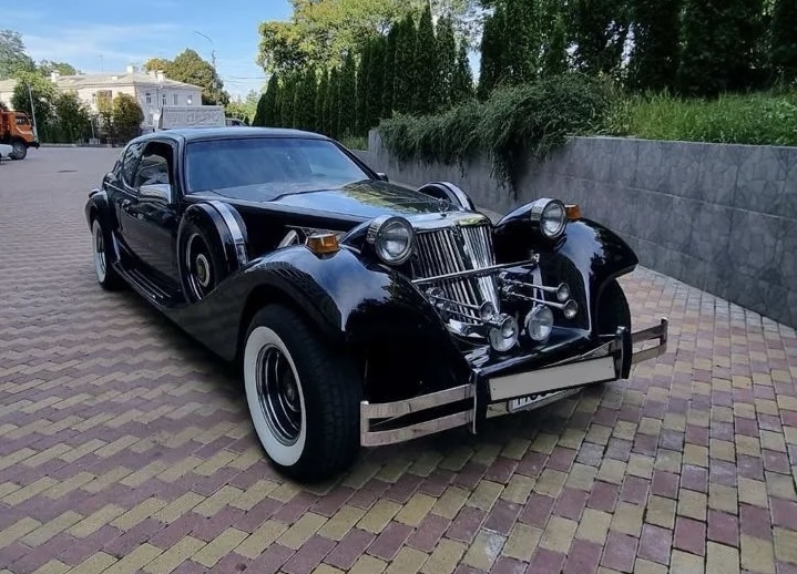 Mercury Cougar 4.9 AT