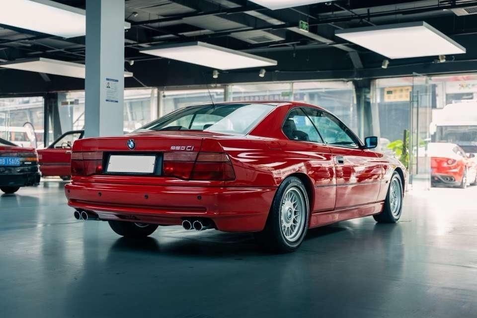 BMW 8 серия 5.0 AT — фото 5