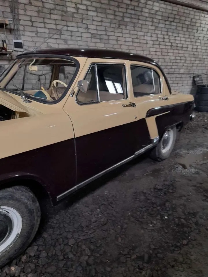 ГАЗ 21 Волга 2.4 MT
