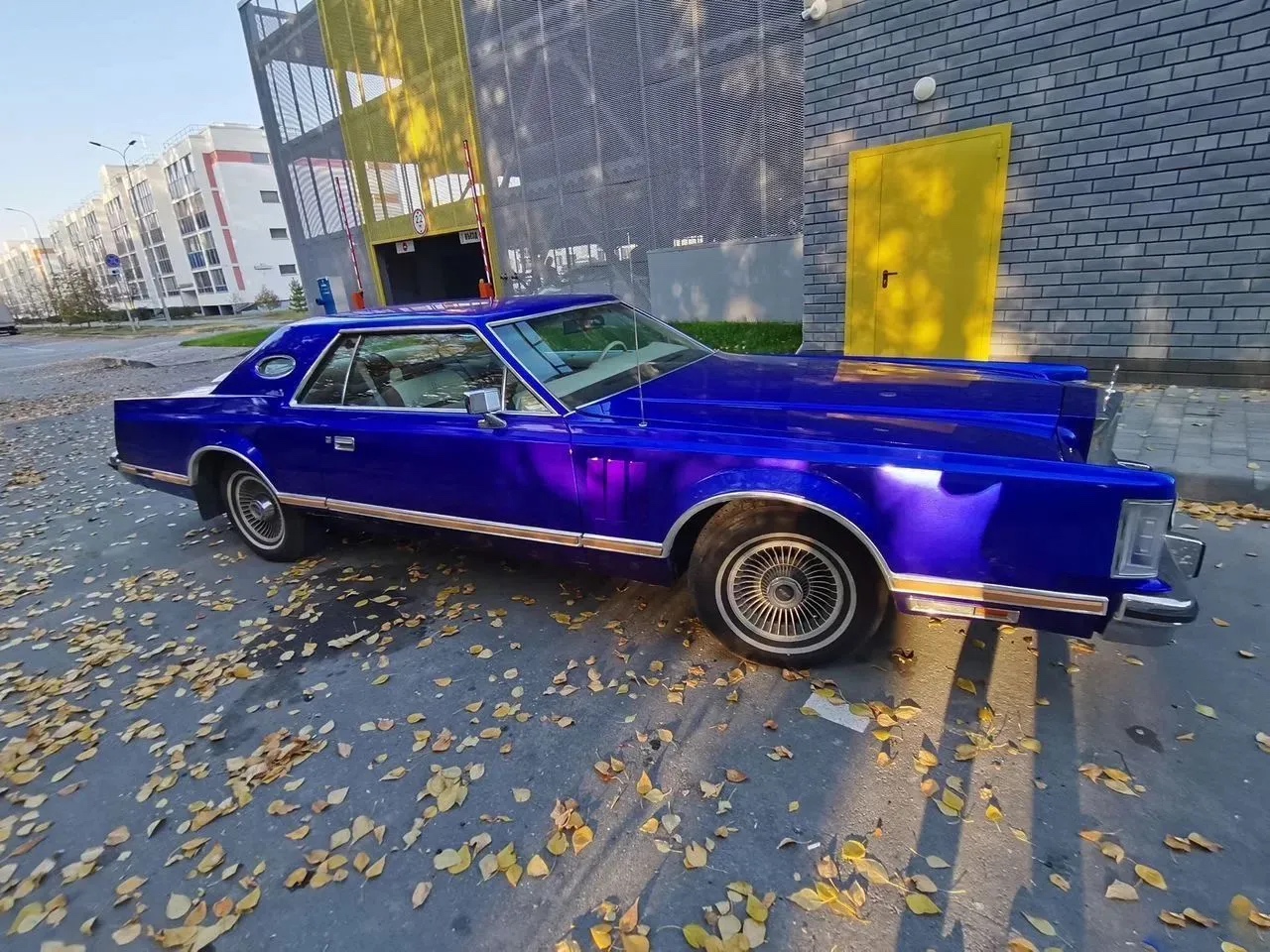 Lincoln Continental 7.5 AT