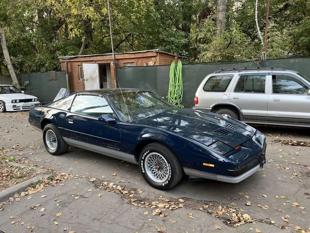 Pontiac Firebird 5.0 MT, 1984 — Москва