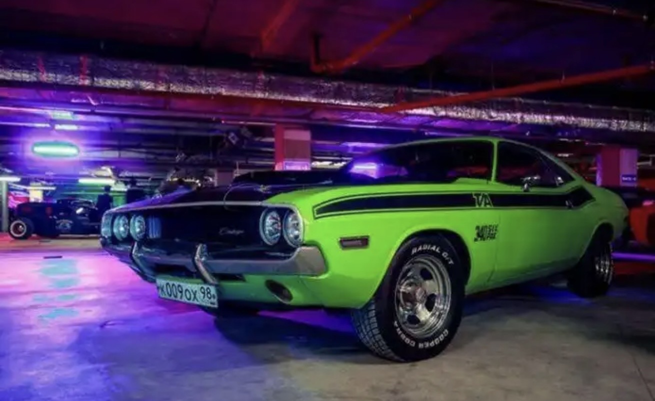 Dodge Challenger 1974 — фото 12
