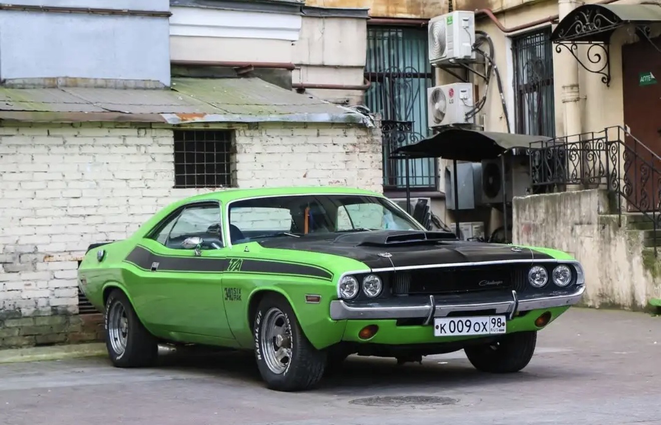 Dodge Challenger 1974 — фото 13