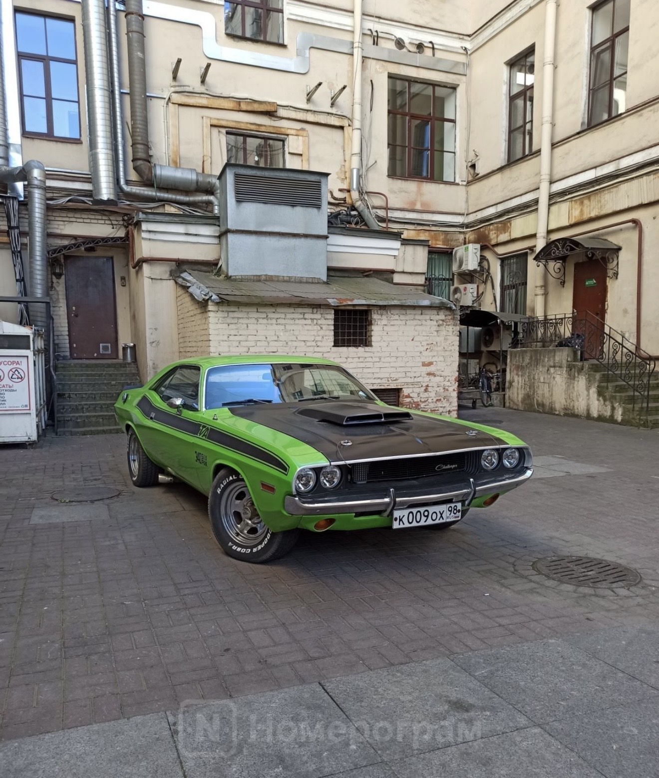 Dodge Challenger 1974 — фото 15