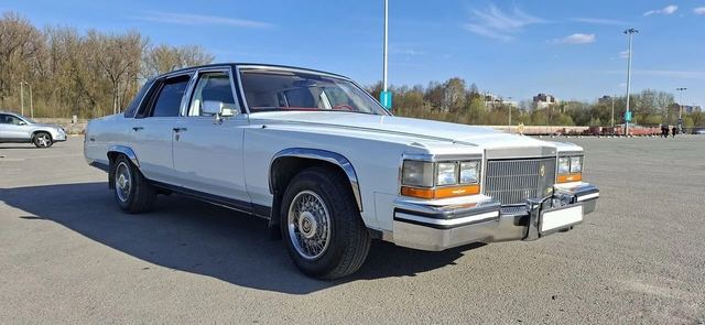 Cadillac Brougham 5.0 AT, 1988 — Тула