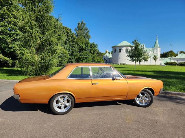Opel Rekord 1.7 MT — фото 2