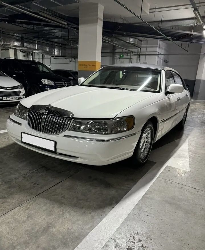 Lincoln Town Car 4.6 AT