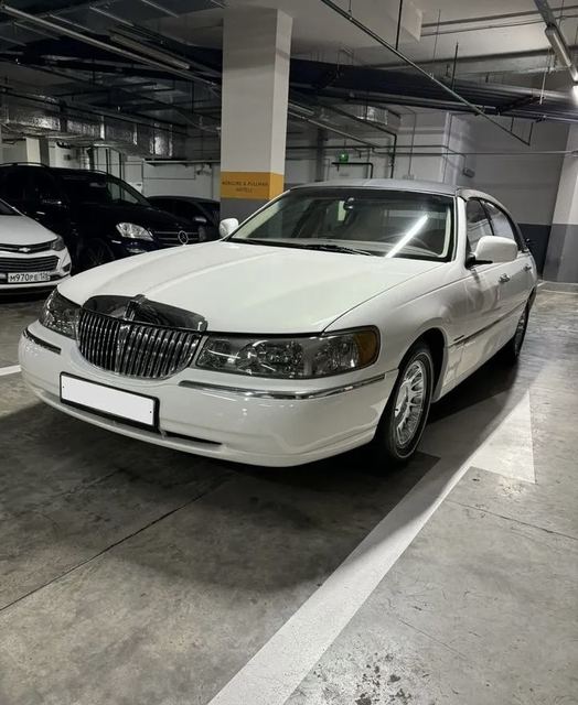 Lincoln Town Car 4.6 AT, 1998 — Сочи
