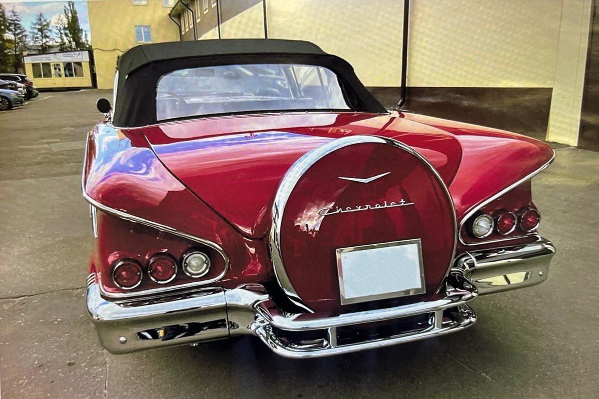 Chevrolet Bel Air Impala Convertible — фото 2